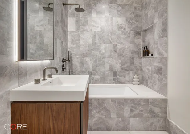 Photo 3 of Condo for sale at 250 E 25th Street #PHC, New York, NY 10010 | MLS# RLS20010081 | Listing updated on 2026-01-22