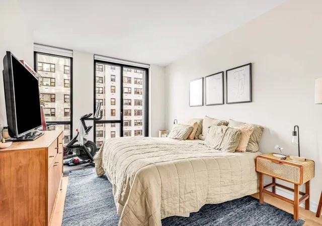 Photo 3 of House for sale at 160 E 22Nd St #10D, New York, NY 10010 | MLS# RLS20010676 | Listing updated on 2026-02-10