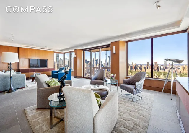 Sale Pending at 200 E 69Th St #44A, New York, NY 10021 | MLS# RLS20010750 | Listing updated on 2025-11-06