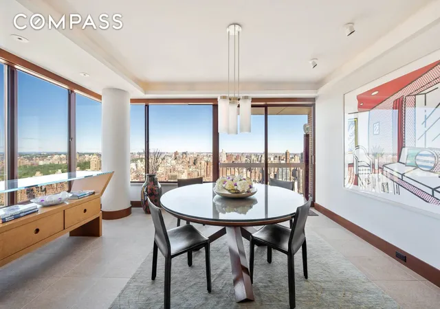 Photo 2 of Sale Pending at 200 E 69Th St #44A, New York, NY 10021 | MLS# RLS20010750 | Listing updated on 2025-11-06