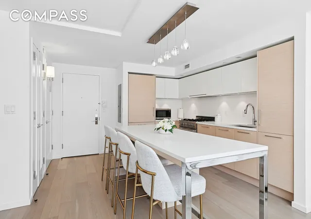 Photo 3 of Sale Pending at 101 W 87th Street #507, New York City, NY 10024 | MLS# RLS20011258 | Listing updated on 2026-07-30