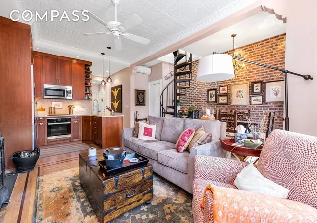 Photo 3 of Sale Pending at 215 St Johns Pl #3, New York City, NY 11217 | MLS# RLS20011285 | Listing updated on 2026-07-30