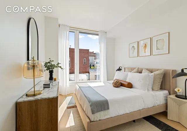 Photo 3 of House for sale at 171 N 1St St #3K, Brooklyn, NY 11211 | MLS# RLS20011604 | Listing updated on 2025-12-18