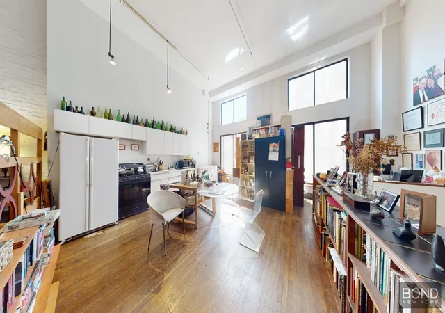Photo 2 of Sale Pending at 40 W 15th St #1C, New York, NY 10011 | MLS# RLS20011623 | Listing updated on 2026-03-09