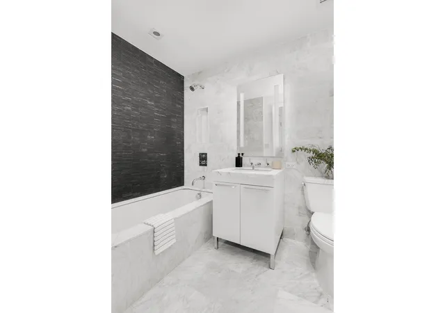 Photo 4 of Sale Pending at 230 E 20th Street #51, New York City, NY 10003 | MLS# RLS20011738 | Listing updated on 2026-01-28