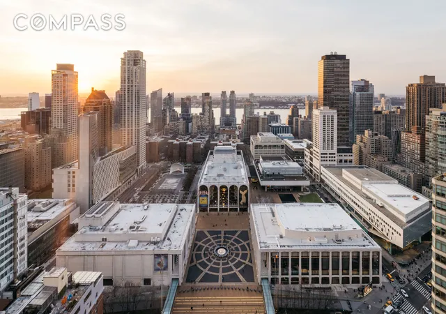 Listing Photo 2 - Condo for sale in building located at 20 W 64Th St, New York City, NY 10023 - Unit #41H