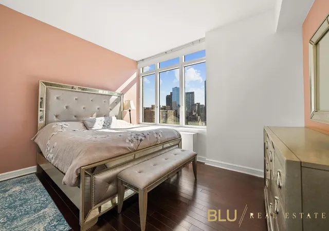 Photo 3 of Sale Pending at 100 Riverside Blvd #28-E, New York City, NY 10069 | MLS# RLS20012180 | Listing updated on 2026-05-15