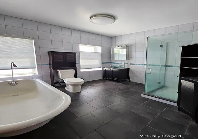 Listing Photo 4 - Condo for sale in building located at 230 26th St, Brooklyn, NY 11232