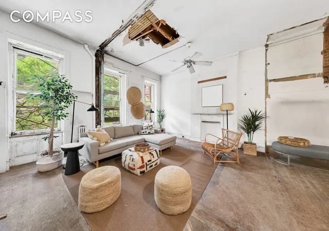 Photo 2 of Mansion for sale at 55 W 71st Street, New York, NY 10023 | MLS# RLS20012645 | Listing updated on 2025-12-29