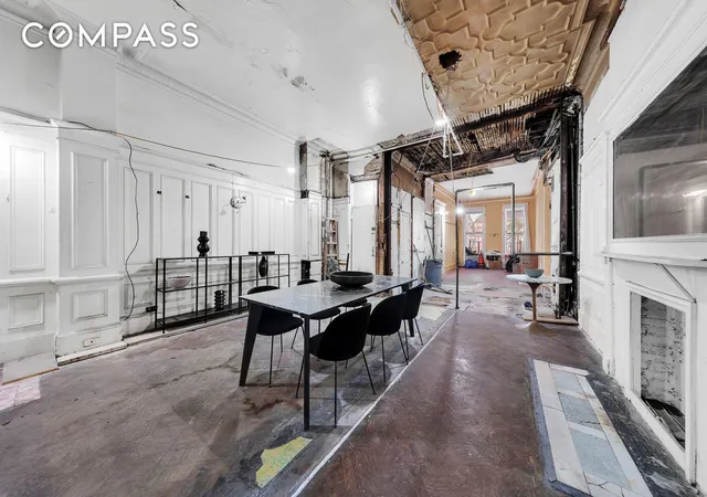 Photo 4 of Single family home for sale at 55 W 71st Street, New York, NY 10023 | MLS# RLS20012645 | Listing updated on 2025-12-29
