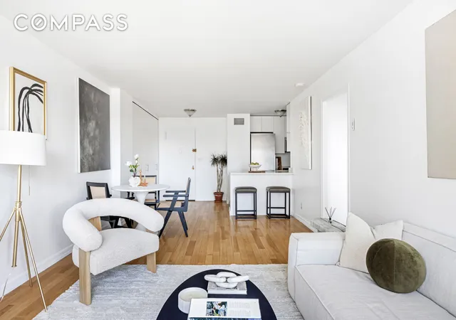 3rd image of 7 E 14Th St #17G, New York, NY 10003 | MLS# RLS20013363