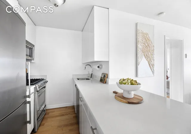 4th image of 7 E 14Th St #17G, New York, NY 10003 | MLS# RLS20013363