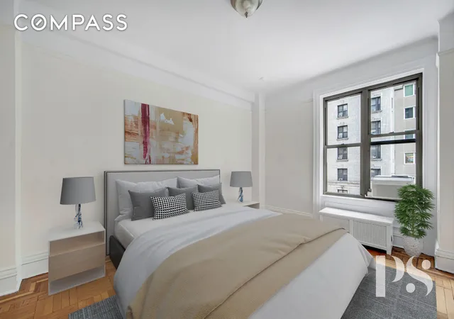 Photo 4 of Sale Pending at 200 W 54th Street #6J, New York, NY 10019 | MLS# RLS20013524 | Listing updated on 2026-01-24