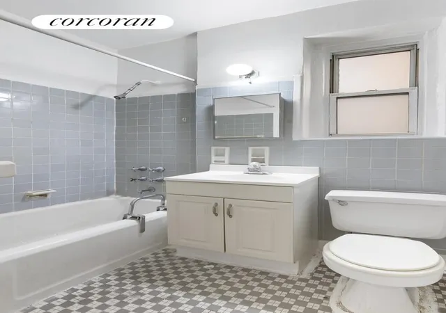 2nd image of 414 Albemarle Rd, New York City, NY 11218