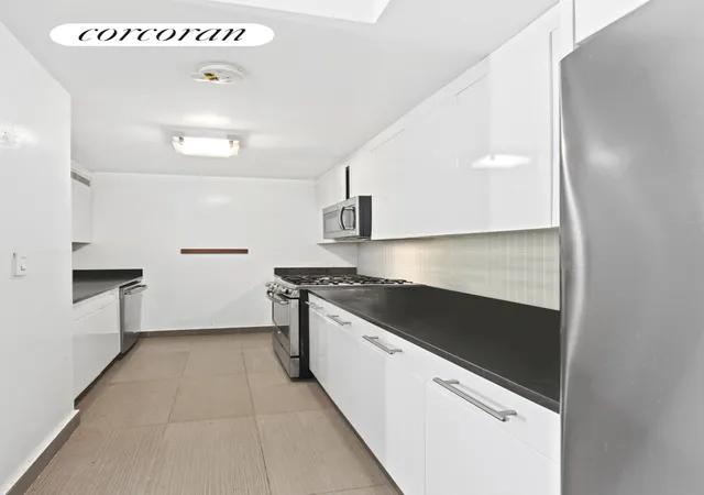 Listing Photo 2 - Condo for sale in building located at 310 E 46Th St, New York, NY 10017 - Unit #9C