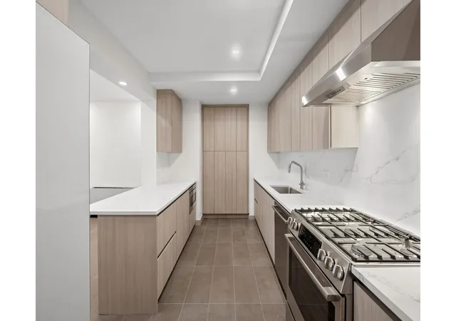 Photo 3 of House for sale at 525 E 80Th St #4B, New York, NY 10075 | MLS# RLS20015851 | Listing updated on 2026-03-07
