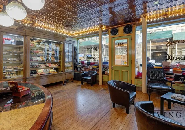 2nd image of 265 W 30th St, New York, NY 10001 | MLS# RLS20016072
