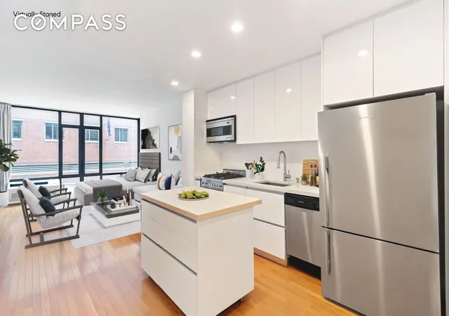 3rd image of 148 E 24Th St, New York, NY 10010