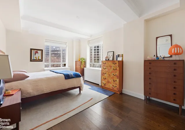 Listing Photo 4 - Condo for sale in building located at 25 Central Park W, New York City, NY 10023 - Unit #11AB