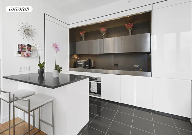 Photo 2 of Condo for sale at 15 William St #23A, New York, NY 10005 | MLS# RLS20017686 | Listing updated on 2025-12-18