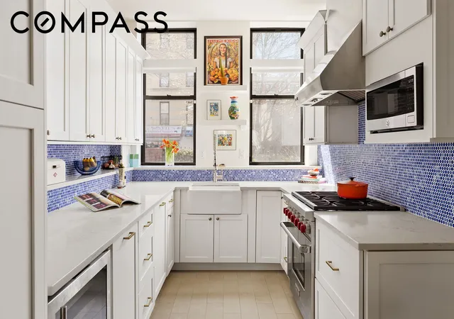 Photo 3 of Townhouse for sale at 657 W 183rd Street, New York, NY 10033 | MLS# RLS20017929 | Listing updated on 2026-06-11