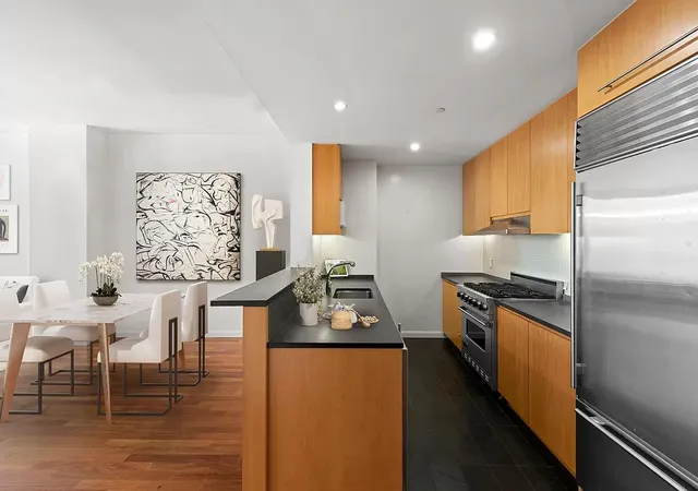 Photo 3 of House for sale at 255 Hudson St #5AW, New York, NY 10013 | MLS# RLS20018218 | Listing updated on 2026-05-20