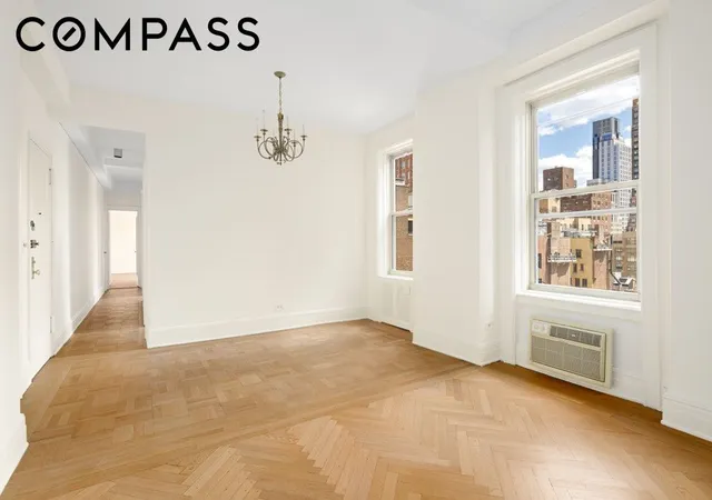 5th image of 156 E 79Th St, New York City, NY 10021