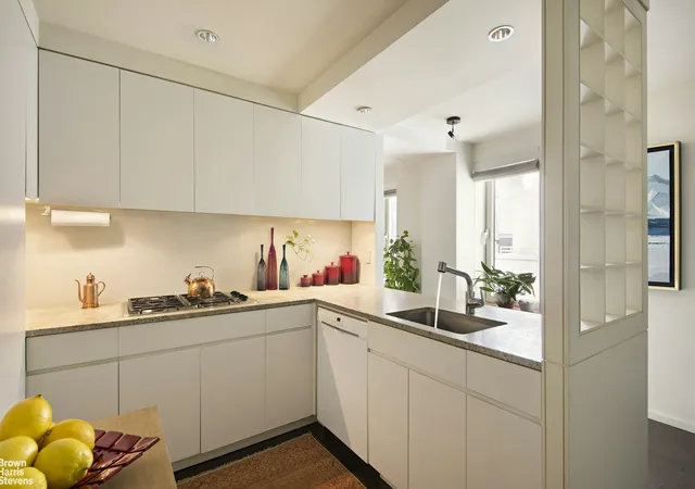 4th image of 106 Central Park S #22H, New York City, NY 10019 | MLS# RLS20018384