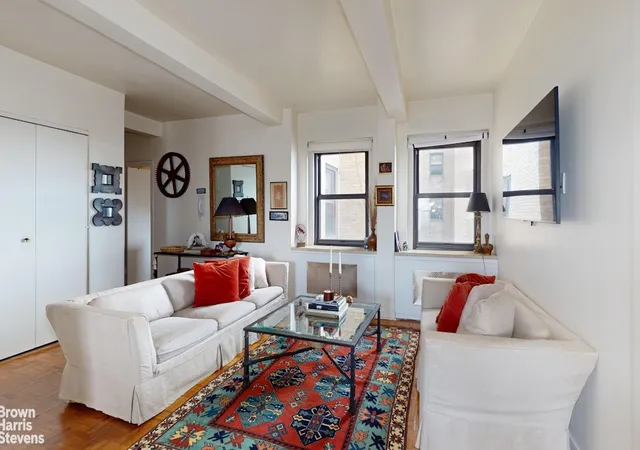 5th image of 2166 Broadway #19D, New York, NY 10024 | MLS# RLS20018974