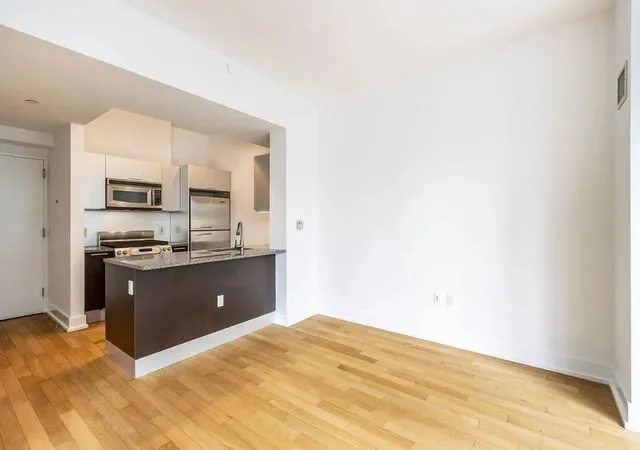 Photo 3 of House for sale at 350 W 42nd Street #17I, New York, NY 10036 | MLS# RLS20019468 | Listing updated on 2026-04-22