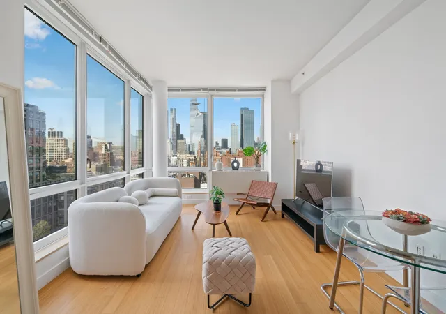 Photo 1 of House for sale at 450 W 17th Street #1910, New York, NY 10011 | MLS# RLS20019625 | Listing updated on 2026-02-28