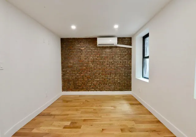 Photo 3 of Multi family home for sale at 520 9Th Ave, New York, NY 10018 | MLS# RLS20019818 | Listing updated on 2026-05-20