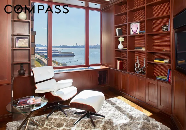 Photo 4 of Sale Pending at 220 Riverside Blvd #19JG, New York, NY 10069 | MLS# RLS20019873 | Listing updated on 2026-07-02
