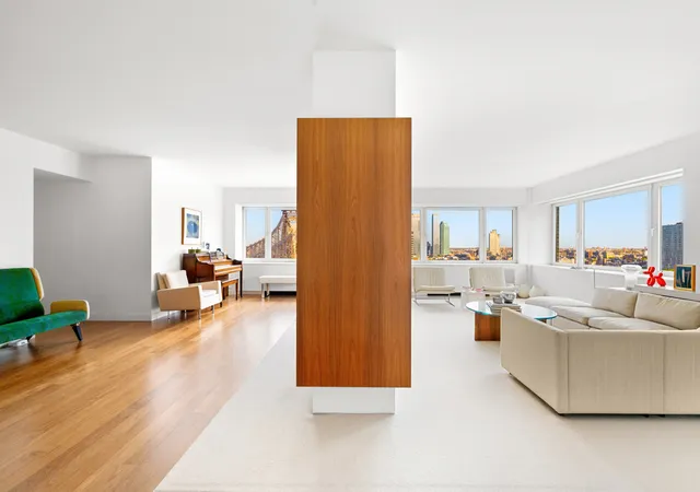 Homes for sale in New York City, NY | 35 Sutton Pl #20A, New York City, NY 10022 | MLS# RLS20020241