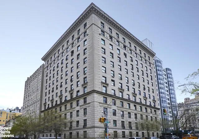Photo 2 of Condo for sale at 905 5th Avenue #MAISONETTE, New York, NY 10021 | MLS# RLS20020292 | Listing updated on 2026-10-01