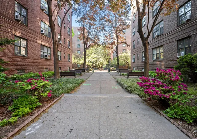 15th image of 34 41 78th St #5-E, Jackson Heights, NY 11372 | MLS# RLS20020535