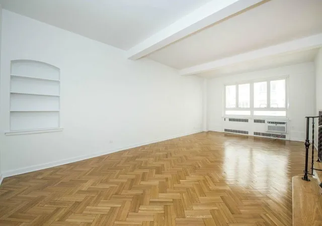 Photo 3 of Sale Pending at 333 W 57th Street #302, New York City, NY 10019 | MLS# RLS20020835 | Listing updated on 2026-07-30