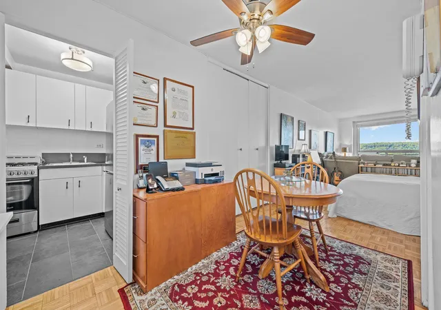 Photo 4 of House for sale at 2575 Palisade Ave #11E, Bronx, NY 10463 | MLS# RLS20021088 | Listing updated on 2026-03-14