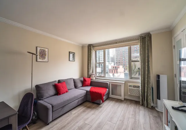 Photo 3 of Condo for sale at 435 E 77th St #8G, New York, NY 10075 | MLS# RLS20021284 | Listing updated on 2026-04-22