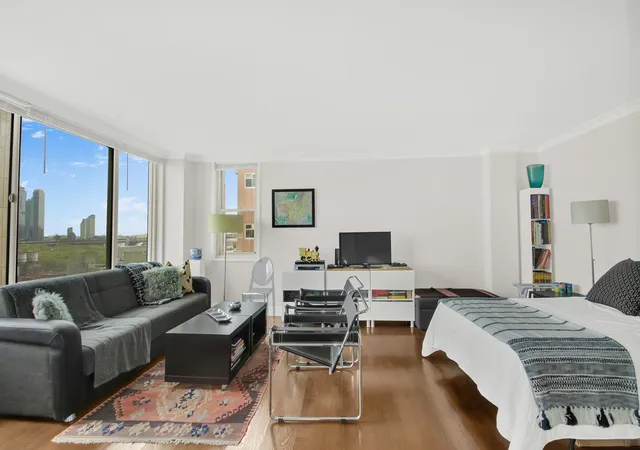Photo 1 of Condo for sale at 575 Main St #1611, New York City, NY 10044 | MLS# RLS20021383 | Listing updated on 2026-08-03