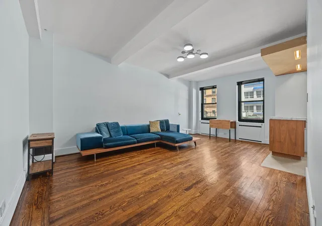 2nd image of 300 W 23Rd St #2-K, New York City, NY 10011 | MLS# RLS20021612