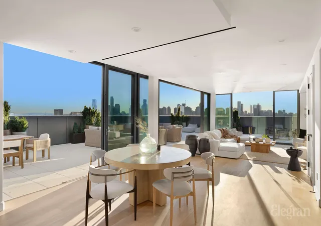 Photo 4 of House for sale at 150 Barrow St #PHA, New York, NY 10014 | MLS# RLS20022099 | Listing updated on 2026-06-11