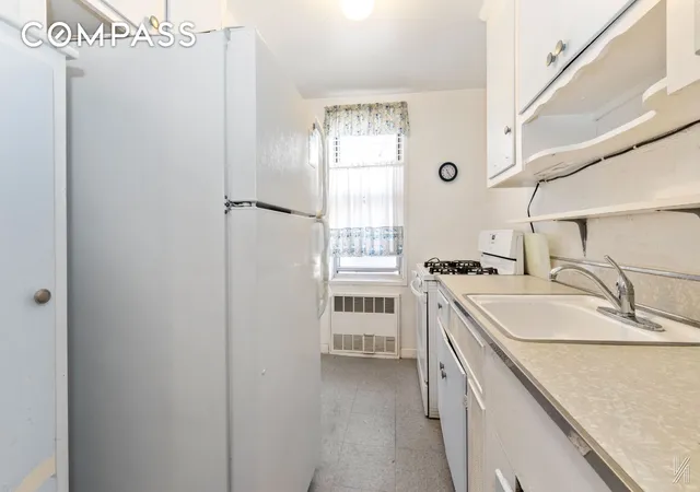 Photo 3 of Sale Pending at 33-45 92Nd St #5G, Jackson Heights, NY 11372 | MLS# RLS20022410 | Listing updated on 2025-12-09