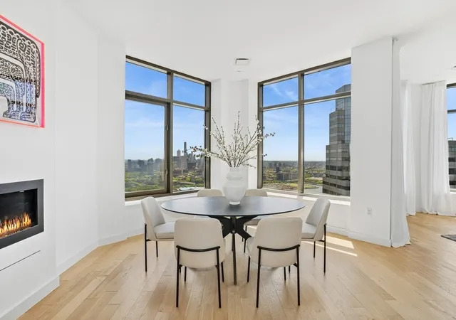 Homes for sale in New York City, NY | 75 Wall St #PHD2, New York City, NY 10005 | MLS# RLS20023167