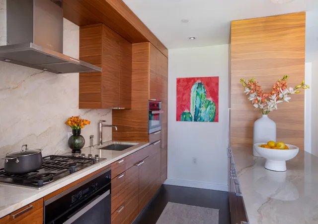 Listing Photo 3 - Condo for sale in building located at 613 Baltic St, New York City, NY 11217 - Unit #5B