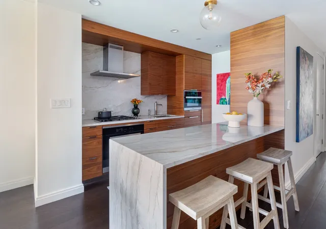 Listing Photo 4 - Condo for sale in building located at 613 Baltic St, New York City, NY 11217 - Unit #5B