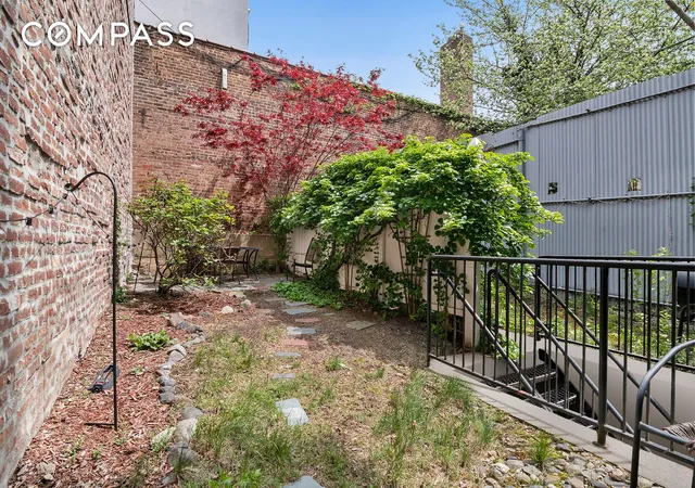 Listing Photo 4 - Condo for sale in building located at 159 Irving Ave, New York City, NY 11237 - Unit #1B