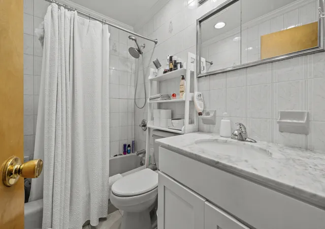 Listing Photo 5 - Condo for sale in building located at 216 Union St, New York City, NY 11231