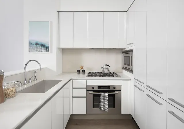 Photo 3 of House for sale at 25 Broad St #20-T, New York, NY 10004 | MLS# RLS20024307 | Listing updated on 2026-05-12