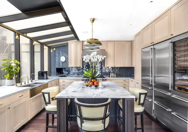 Listing Photo 4 - Condo for sale in building located at 45 E 30Th St, New York City, NY 10016 - Unit #PHB